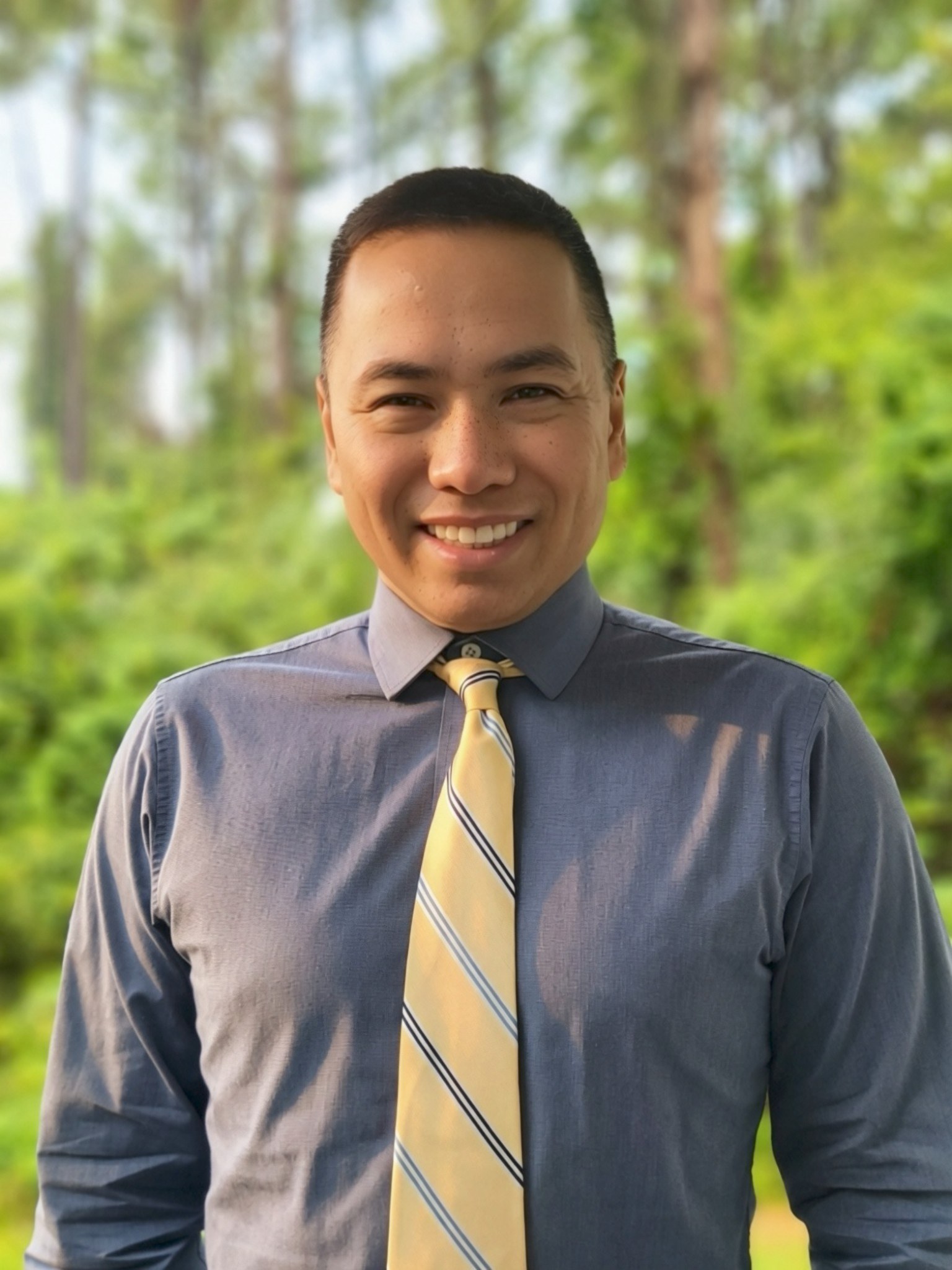 Arvin Uy, licensed health insurance agent at AUExpertCare